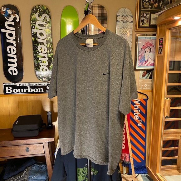 Vintage Nike embroidered checkmark gray tag - Picture 2 of 8